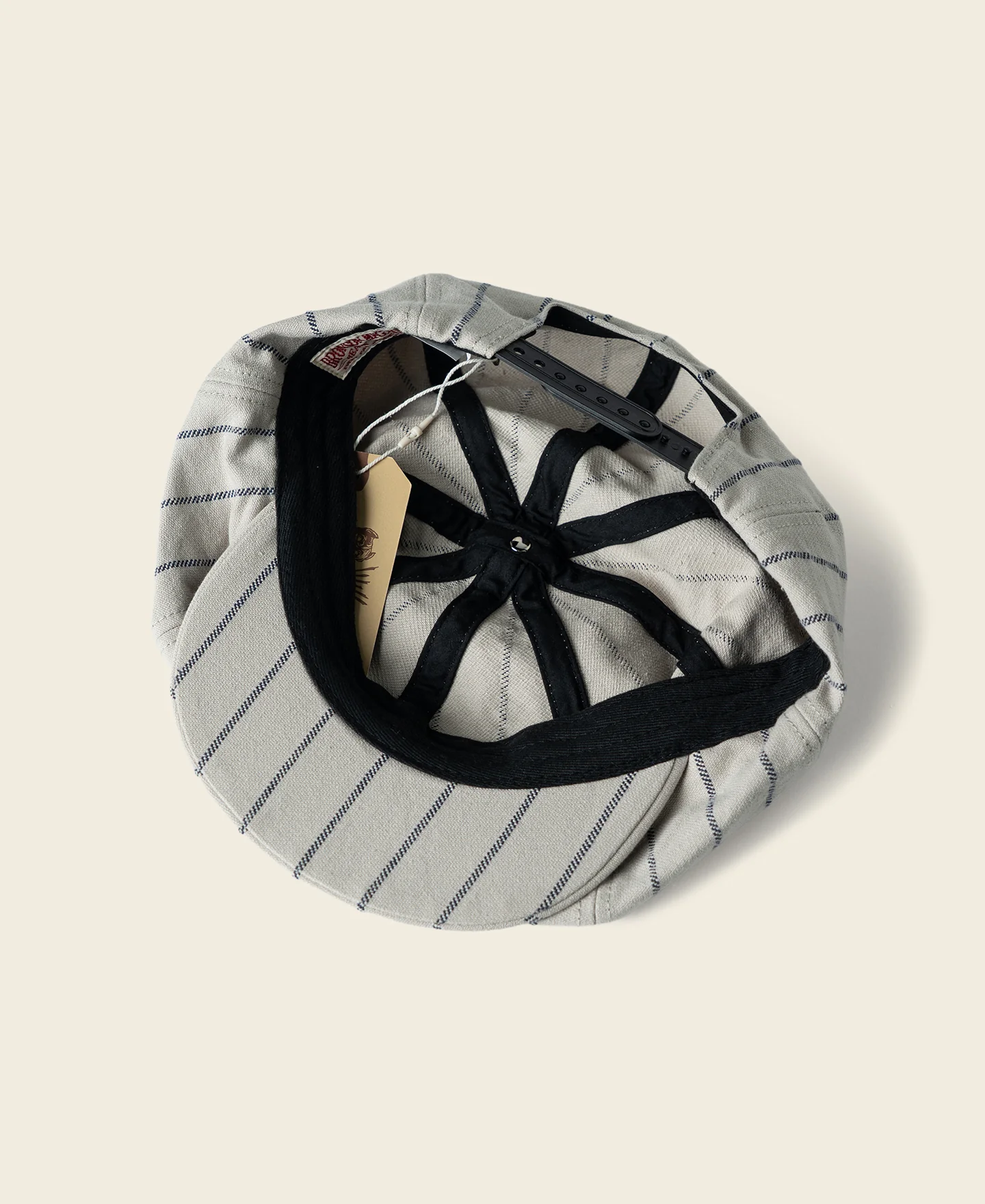 1950s Railroad Stripe Newsboy Cap - Gray - Image 3