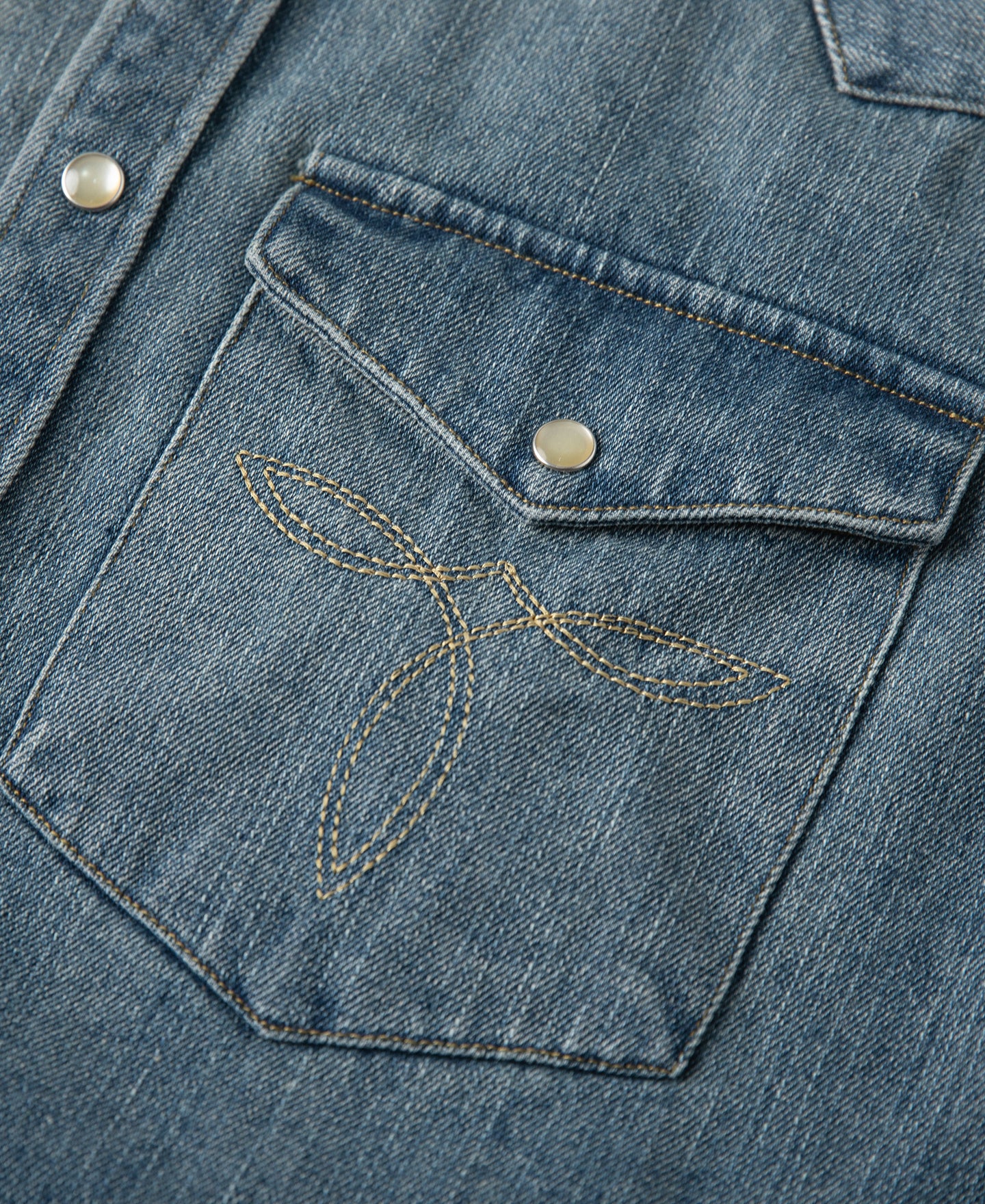 1950s Slub Denim Western Shirt - Image 11