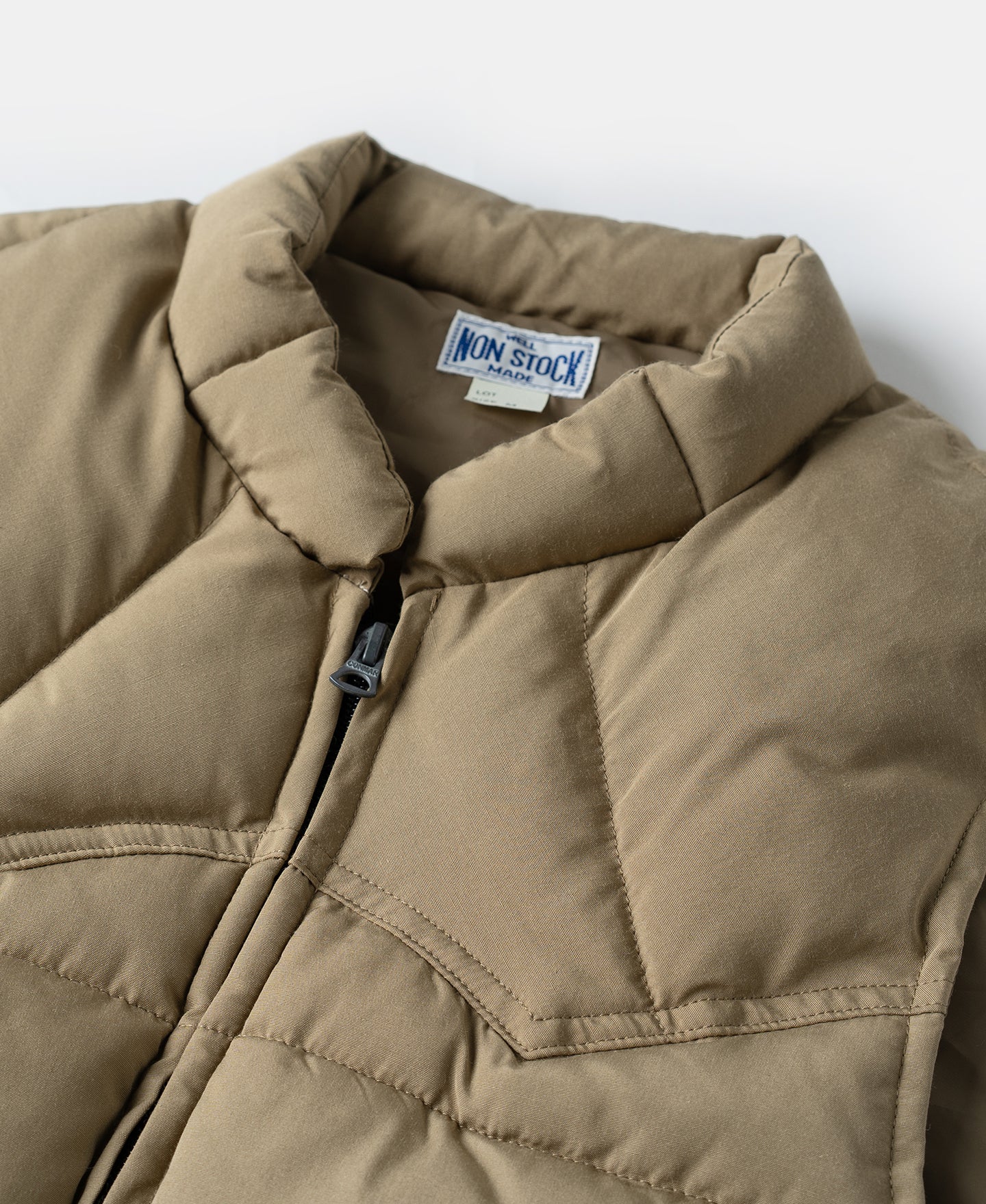 1970s Vintage Quilted Padded Vest - Khaki - Image 6