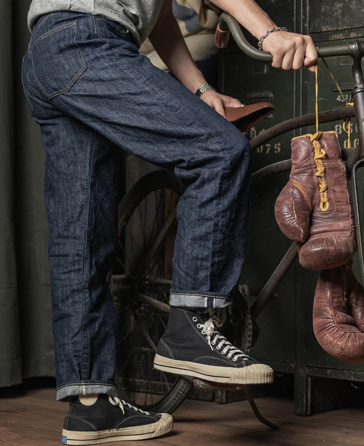 Lot 63801XX 1963 Selvedge Denim Jeans - Image 3