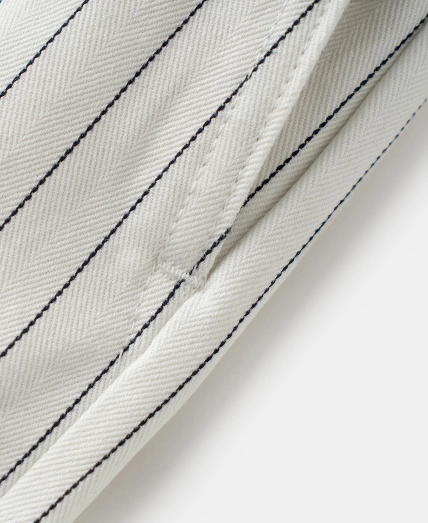 Lot 955 1950s Motorcycle Mechanic Stripe Work Pants - White - Image 12